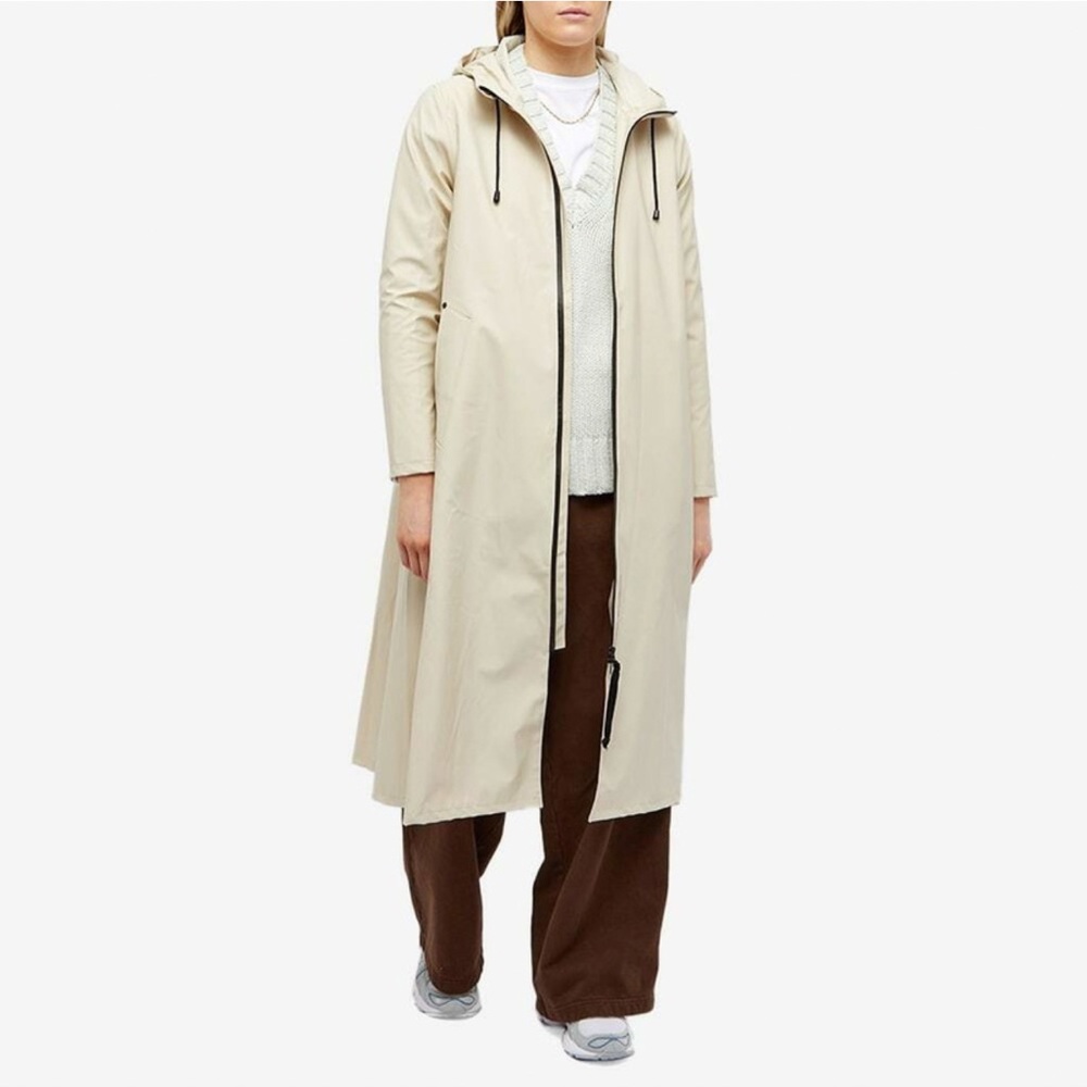 Stutterheim Mosebacke Long Lightweight Zip in Coconut
